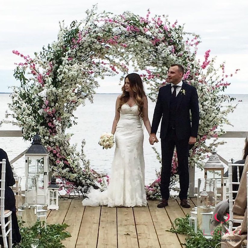 Свадьба в шатре на природе за городом СПб